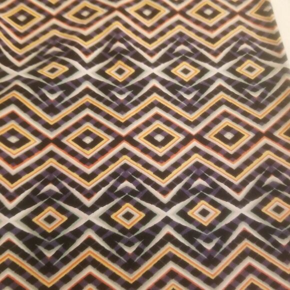 LuLaRoe Purple, Red and Yellow Zigzag Kaleidoscope Print Athleisure Leggings TC - Picture 3 of 12